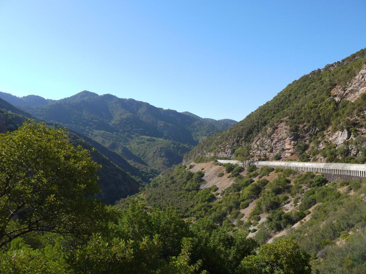 Casa Rural Guadiaro El Colmenar ภายนอก รูปภาพ